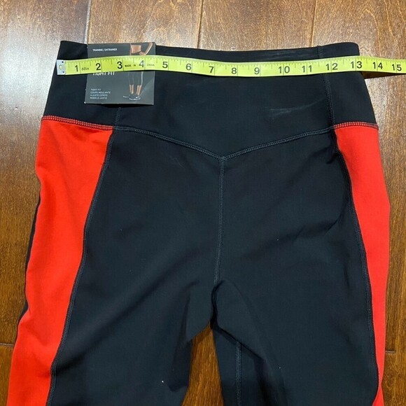 Nike Dri Fit Tight Black Red Training Leggings Pants Women's Size Medium NWT - Picture 4 of 6
